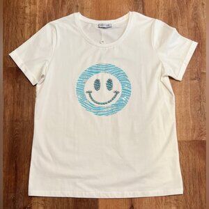 NWOT COCO Y CLUB Rhinestone Smile Crew Neck Short Sleeve T-Shirt‎ Size M